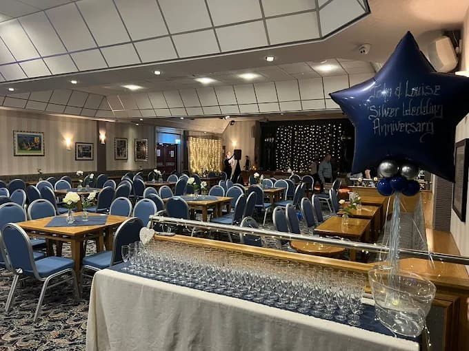 The Banbury Club: Your Go-To Local for Pub Favourites & Fun in Solihull! - Image 2